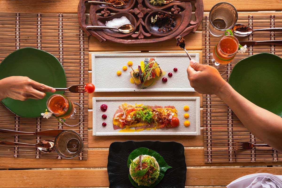 Ozen Life Maadhoo - Im Konzeptrestaurant Lonu © ozen-group Ozen Life Maadhoo - Im Konzeptrestaurant Lonu © ozen-group