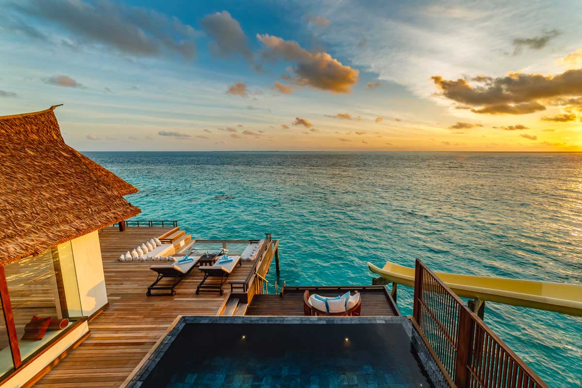 Ozen Reserve Bolifushi, Ocean Pool Reserve Sunset Villas - die eigene Terrasse über dem Meer © ozen-group Ozen Reserve Bolifushi, Ocean Pool Reserve Sunset Villas - die eigene Terrasse über dem Meer © ozen-group