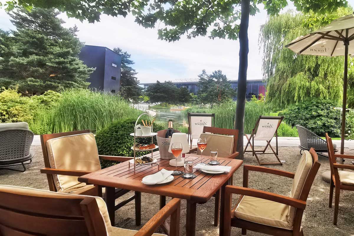 Die Lanson Champagner Terrasse im The Ritz-Carlton, Wolfsburg (c) M.Dargel Die Lanson Champagner Terrasse im The Ritz-Carlton, Wolfsburg